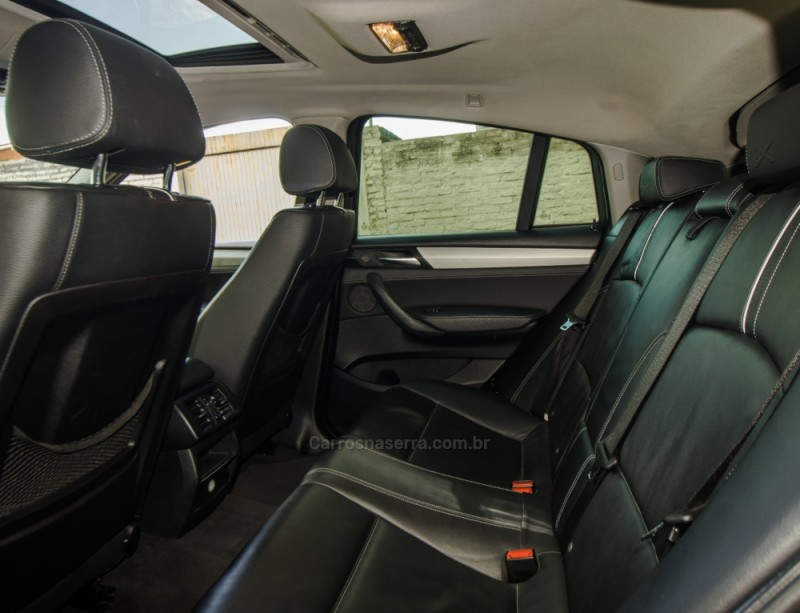 X4 2.0 28I X LINE 4X4 16V TURBO GASOLINA 4P AUTOMÁTICO - 2015 - NOVO HAMBURGO