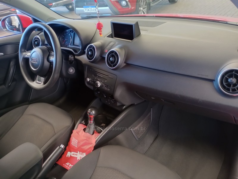 A1 1.4 TFSI SPORTBACK ATTRACTION 16V 122CV GASOLINA 4P S-TRONIC - 2015 - CAXIAS DO SUL