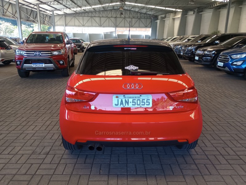 A1 1.4 TFSI SPORTBACK ATTRACTION 16V 122CV GASOLINA 4P S-TRONIC - 2015 - CAXIAS DO SUL