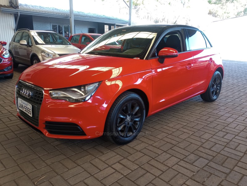 A1 1.4 TFSI SPORTBACK ATTRACTION 16V 122CV GASOLINA 4P S-TRONIC - 2015 - CAXIAS DO SUL