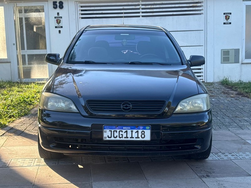 ASTRA 1.8 MPFI GL 8V GASOLINA 2P MANUAL - 2000 - FARROUPILHA