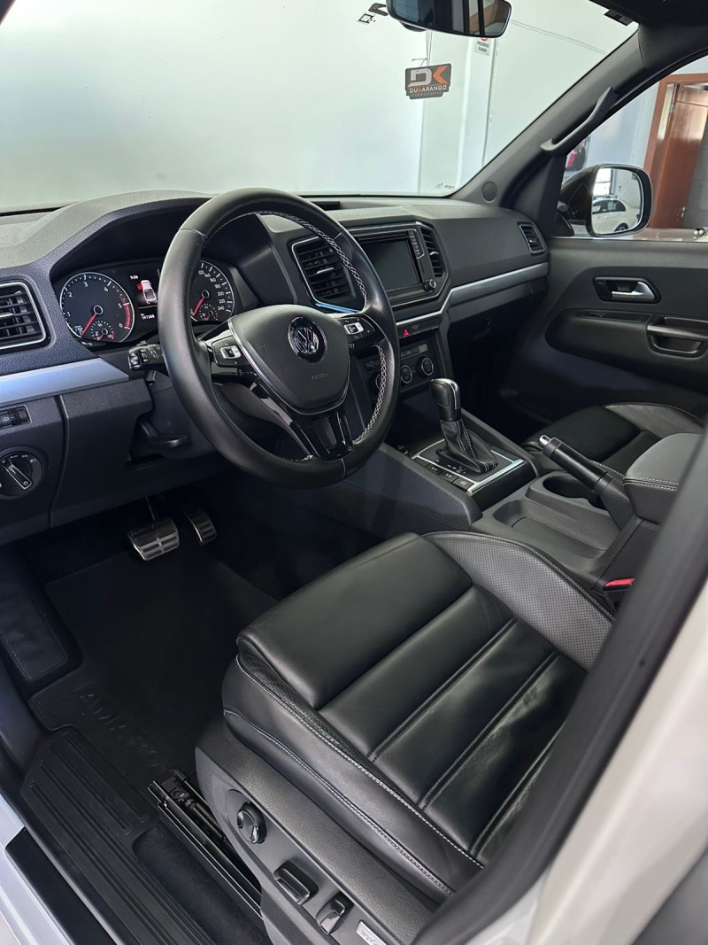 AMAROK 3.0 V6 EXTREME CD DIESEL 4X4 AT 4P AUTOMÁTICO - 2020 - FARROUPILHA