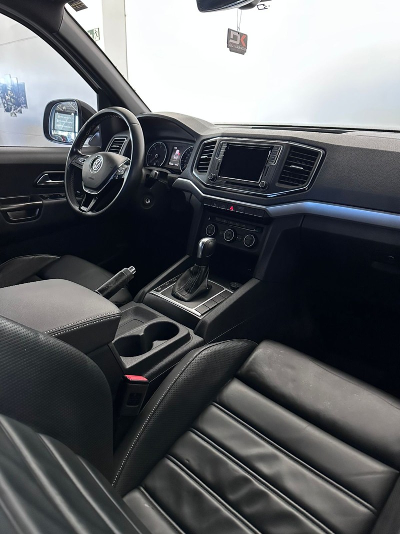 AMAROK 3.0 V6 EXTREME CD DIESEL 4X4 AT 4P AUTOMÁTICO - 2020 - FARROUPILHA