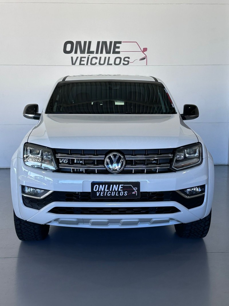 AMAROK 3.0 V6 EXTREME CD DIESEL 4X4 AT 4P AUTOMÁTICO - 2020 - FARROUPILHA
