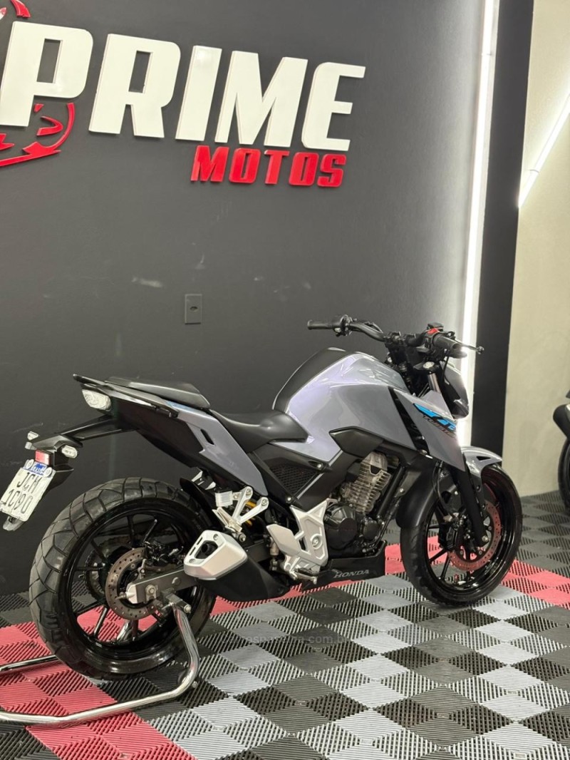 CB 300F TWISTER  - 2023 - NOVO HAMBURGO