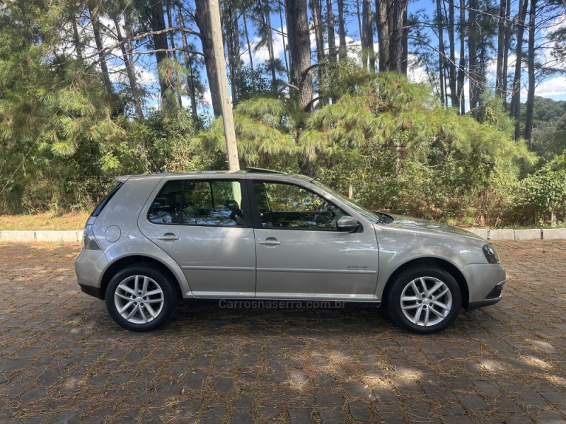 GOLF 1.6 MI SPORTLINE LIMITED EDITION 8V FLEX 4P MANUAL - 2013 - NOVA PRATA