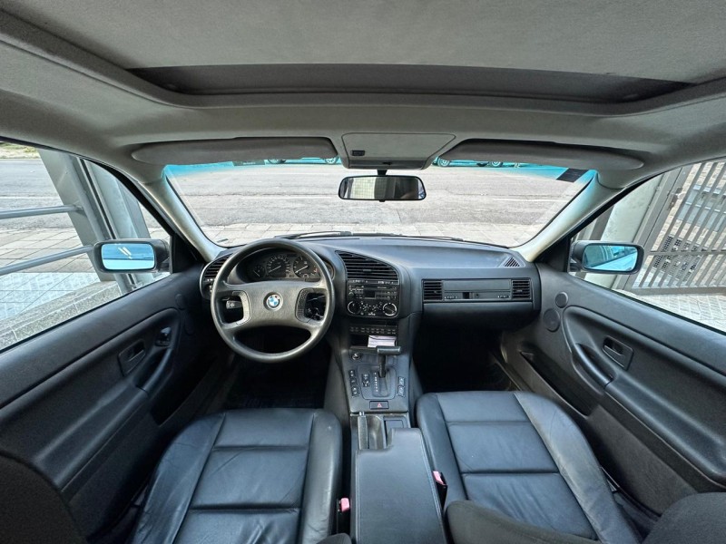 325I 2.5 SEDAN 24V GASOLINA 4P AUTOMÁTICO - 1993 - CAXIAS DO SUL