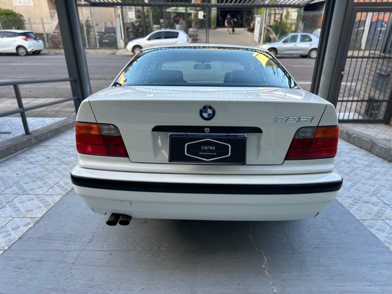 325I 2.5 SEDAN 24V GASOLINA 4P AUTOMÁTICO - 1993 - CAXIAS DO SUL