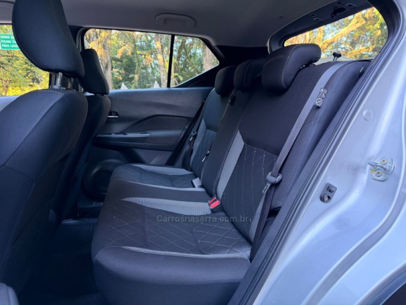 KICKS 1.6 16V FLEX SV 4P XTRONIC - 2018 - DOIS IRMãOS