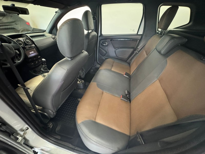 DUSTER 2.0 DYNAMIQUE 4X2 16V FLEX 4P MANUAL - 2016 - CAXIAS DO SUL