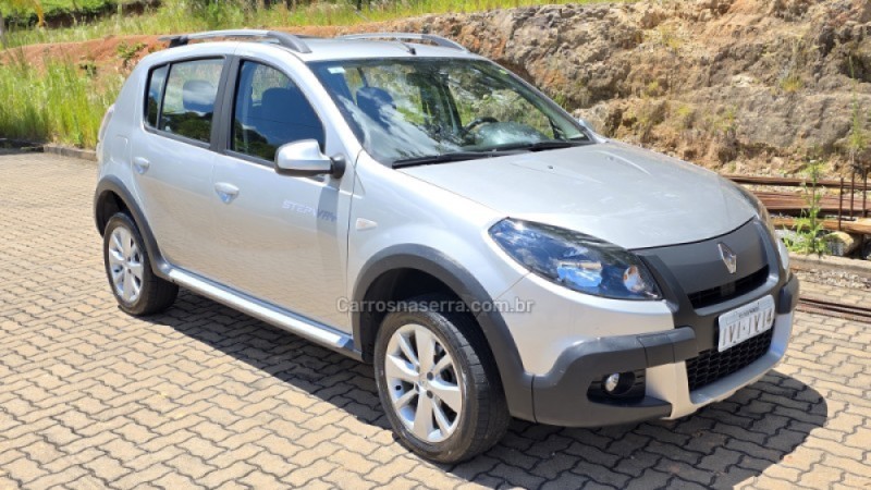 SANDERO 1.6 STEPWAY 8V FLEX 4P MANUAL - 2014 - SãO MARCOS