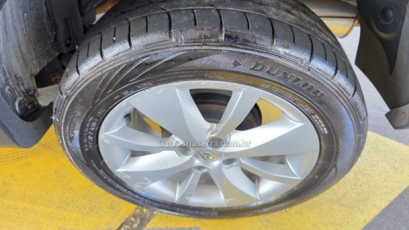 SANDERO 1.6 STEPWAY 8V FLEX 4P MANUAL - 2014 - SãO MARCOS