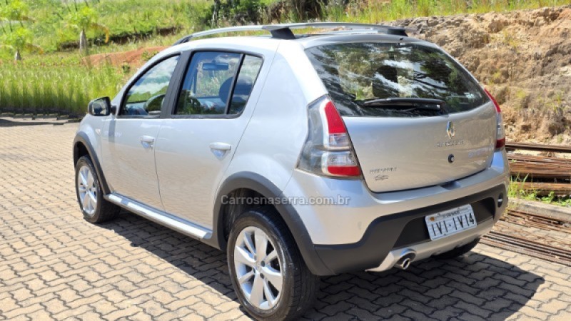 SANDERO 1.6 STEPWAY 8V FLEX 4P MANUAL - 2014 - SãO MARCOS