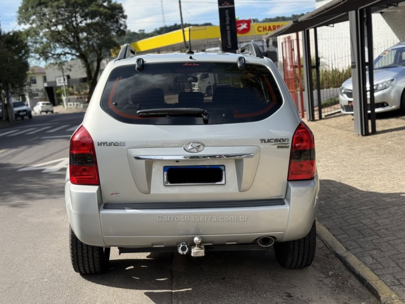 TUCSON 2.0 MPFI GLS 16V 143CV 2WD FLEX 4P AUTOMÁTICO - 2013 - PAROBé