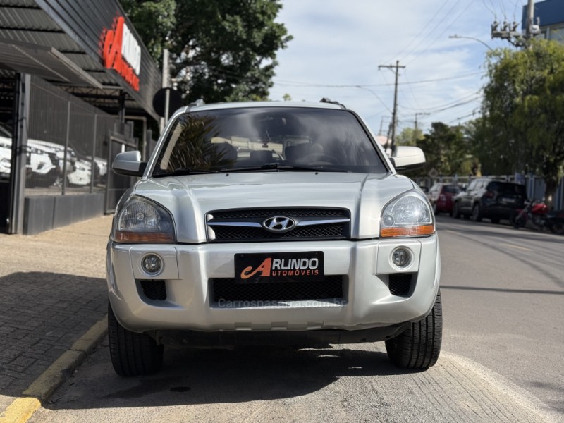 TUCSON 2.0 MPFI GLS 16V 143CV 2WD FLEX 4P AUTOMÁTICO - 2013 - PAROBé