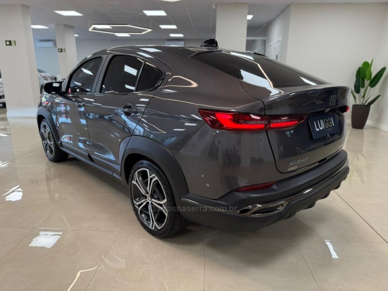 FASTBACK 1.0 IMPETUS 200 TURBO FLEX 4P AUTOMÁTICO - 2025 - CARLOS BARBOSA