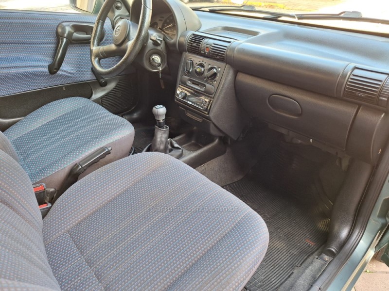 CORSA 1.0 MPFI CLASSIC SEDAN 8V GASOLINA 4P MANUAL - 1999 - BENTO GONçALVES