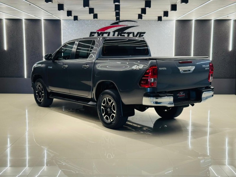 HILUX 2.8 SRV 4X4 CD 16V DIESEL 4P AUTOMÁTICO - 2017 - CAXIAS DO SUL