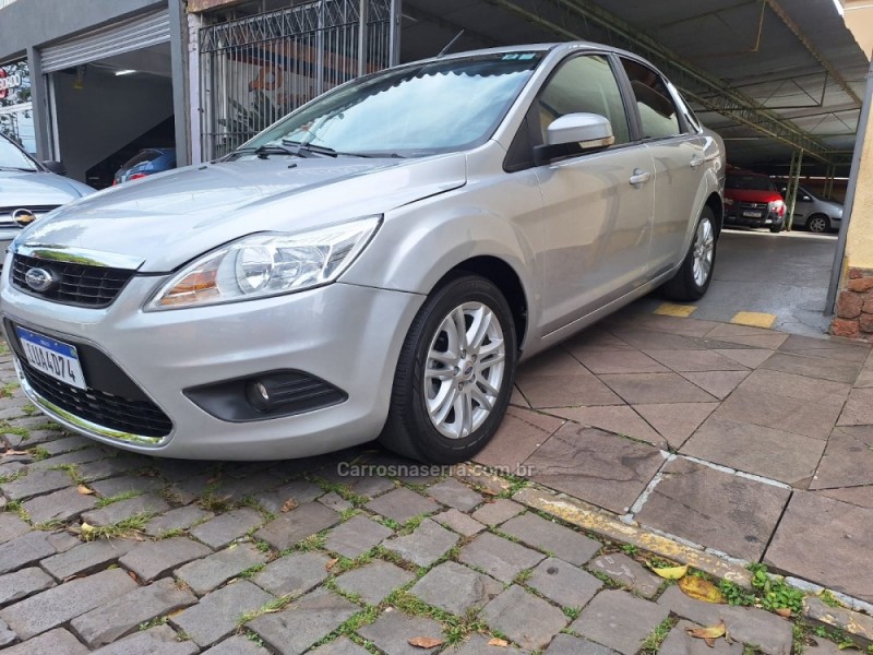 FOCUS 2.0 GLX 16V FLEX 4P MANUAL