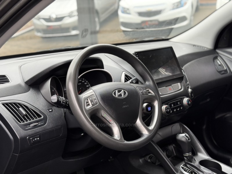 IX35 2.0 16V FLEX 4P AUTOMÁTICO - 2017 - PAROBé