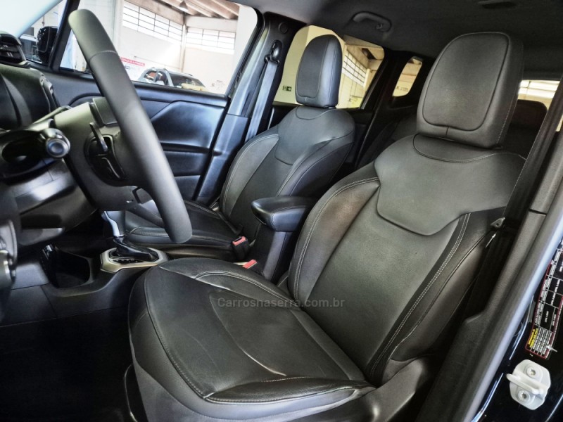 RENEGADE 1.8 16V FLEX LONGITUDE 4P AUTOMÁTICO - 2016 - CAXIAS DO SUL