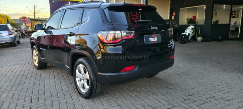 COMPASS 2.0 SPORT 4X2 16V GASOLINA 4P AUTOMÁTICO - 2018 - NOVO HAMBURGO