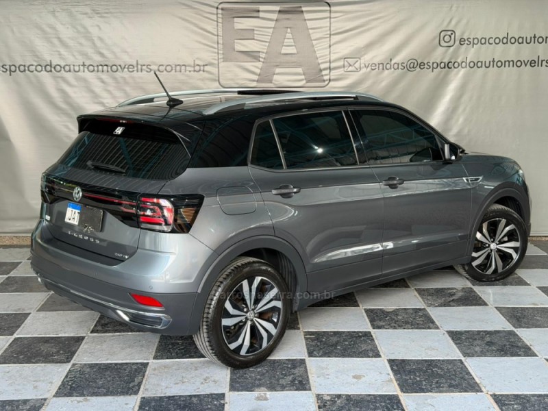 T-CROSS 1.4 HIGHLINE TSI 16V FLEX 4P AUTOMÁTICO - 2021 - NOVA PRATA