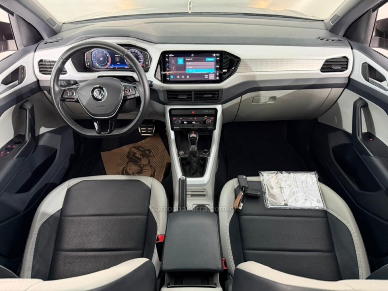 T-CROSS 1.4 HIGHLINE TSI 16V FLEX 4P AUTOMÁTICO - 2021 - NOVA PRATA