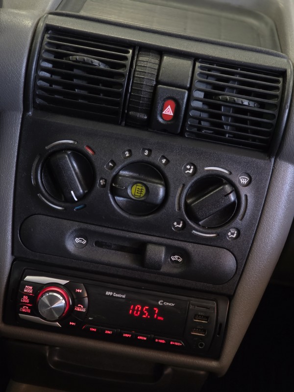 CLASSIC 1.0 VHC LIFE 8V FLEX 4P MANUAL - 2012 - CAXIAS DO SUL