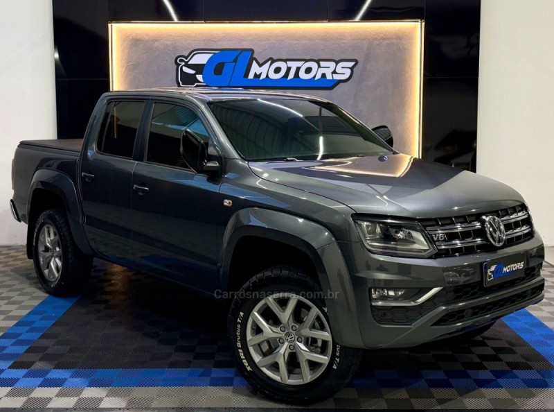 AMAROK 3.0 V6 TDI HIGHLINE CD DIESEL 4MOTION AUTOMÁTICO