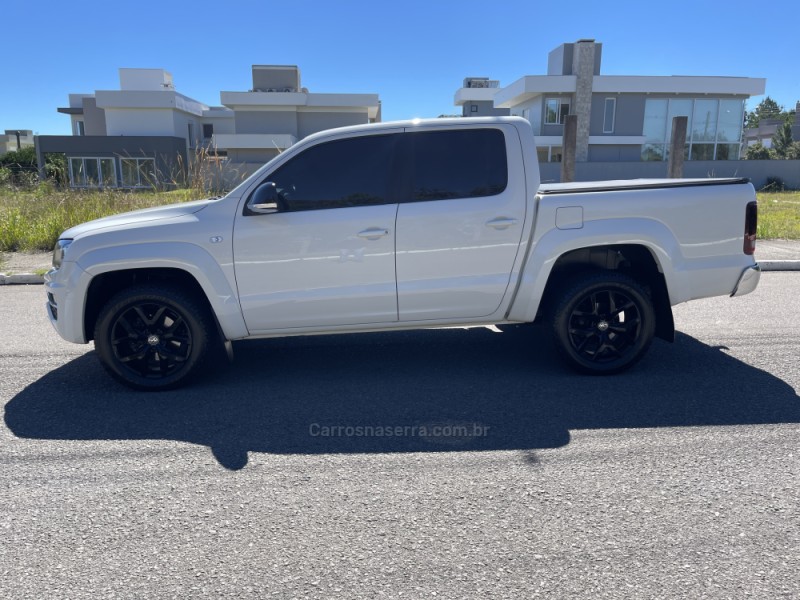 AMAROK 3.0 V6 TDI HIGHLINE CD DIESEL 4MOTION AUTOMÁTICO - 2019 - BENTO GONçALVES