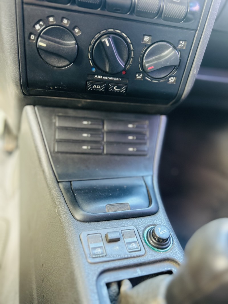 PARATI 1.8 MI GL 8V GASOLINA 4P MANUAL - 1998 - CAXIAS DO SUL