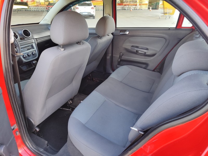 GOL 1.0 MI 8V FLEX 4P MANUAL G.V - 2010 - FARROUPILHA