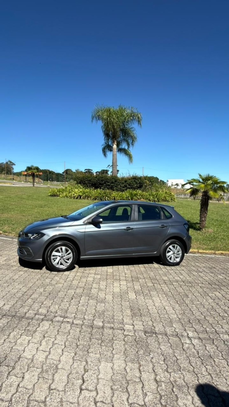 polo 1.0 mpi 12v flex 4p manual 2023 caxias do sul