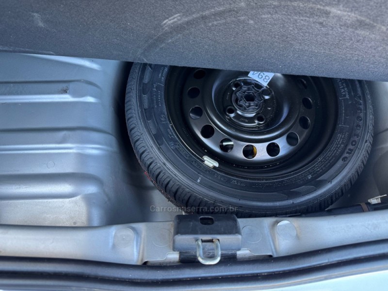 CLIO 1.0 16V FLEX 4P MANUAL - 2011 - FARROUPILHA