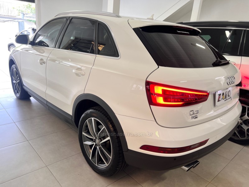 Q3 1.4 TFSI AMBITION GASOLINA 4P AUTOMÁTICA - 2017 - CARLOS BARBOSA