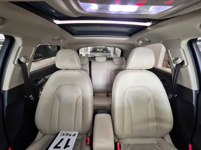 Q3 1.4 TFSI AMBITION GASOLINA 4P AUTOMÁTICA - 2017 - CARLOS BARBOSA