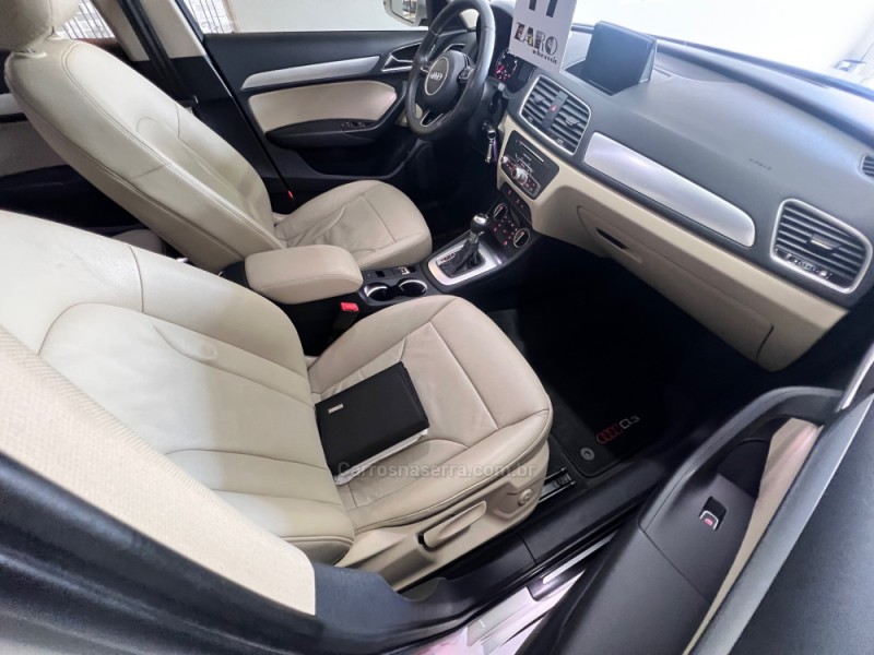 Q3 1.4 TFSI AMBITION GASOLINA 4P AUTOMÁTICA - 2017 - CARLOS BARBOSA