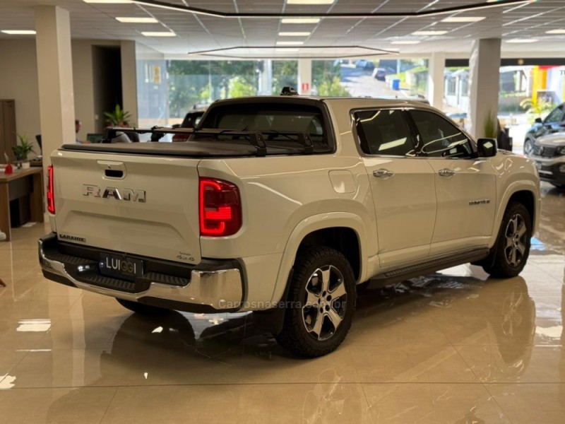 RAMPAGE 2.0 LARAMIE 4X4 TURBO DIESEL 4P AUTOMÁTICO - 2024 - CARLOS BARBOSA