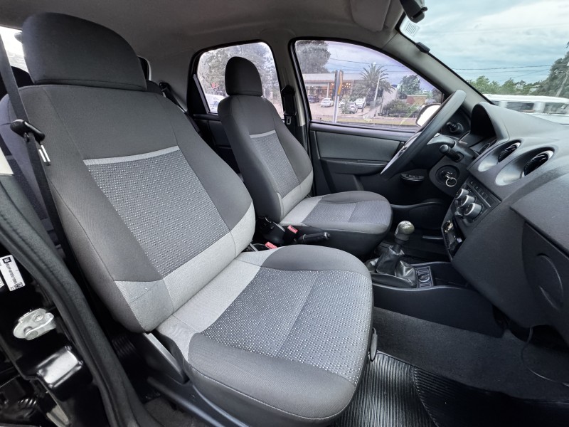 CELTA 1.0 MPFI LT 8V FLEX 4P MANUAL - 2013 - DOIS IRMãOS