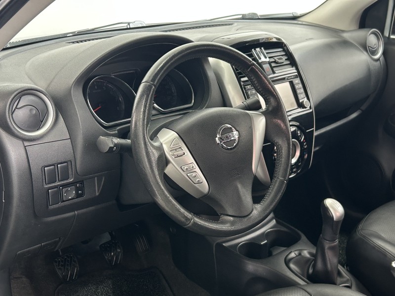 VERSA 1.6 16V FLEX UNIQUE 4P MANUAL - 2016 - CAXIAS DO SUL