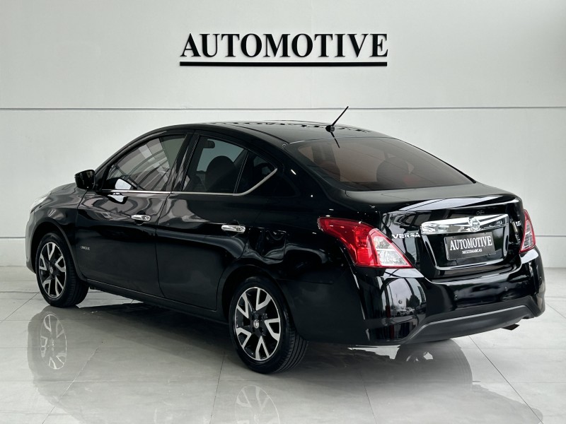 VERSA 1.6 16V FLEX UNIQUE 4P MANUAL - 2016 - CAXIAS DO SUL