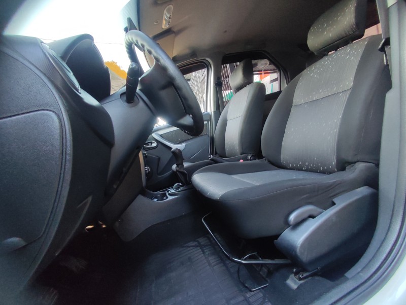 LOGAN 1.0 EXPRESSION 16V FLEX 4P MANUAL - 2013 - CAXIAS DO SUL