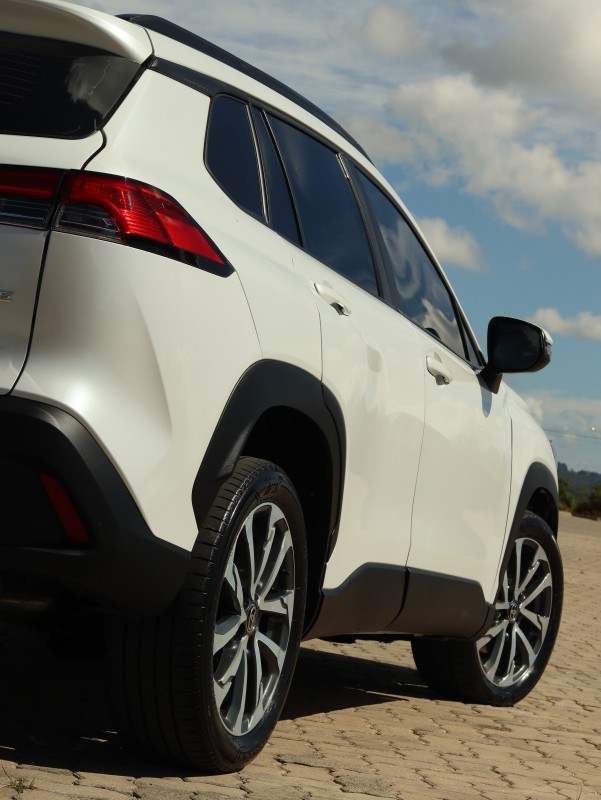 COROLLA 2.0 CROSS XRE 16V FLEX 4P AUTOMÁTICO - 2022 - ANTôNIO PRADO