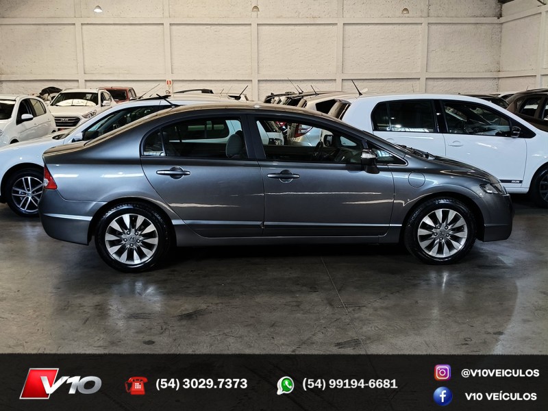CIVIC 1.8 LXL 16V FLEX 4P AUTOMÁTICO - 2011 - CAXIAS DO SUL