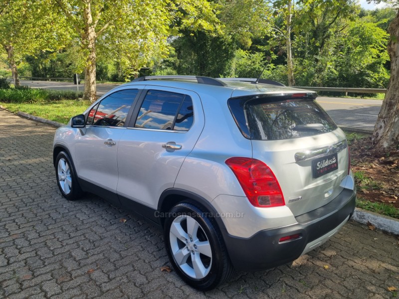 TRACKER 1.8 MPFI LTZ 4X2 16V FLEX 4P AUTOMÁTICO - 2014 - DOIS IRMãOS