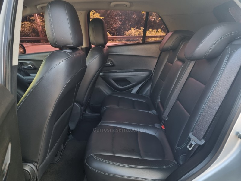 TRACKER 1.8 MPFI LTZ 4X2 16V FLEX 4P AUTOMÁTICO - 2014 - DOIS IRMãOS