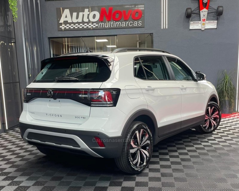 T-CROSS 1.0 TSI 200 12V FLEX 4P AUTOMÁTICO - 2026 - VACARIA