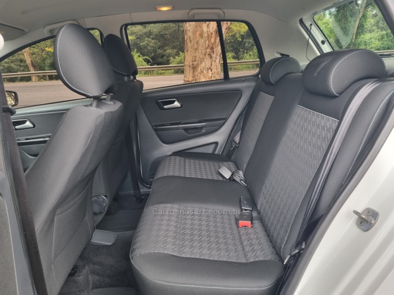 FOX 1.6 COMFORTLINE 8V FLEX 4P MANUAL - 2018 - DOIS IRMãOS