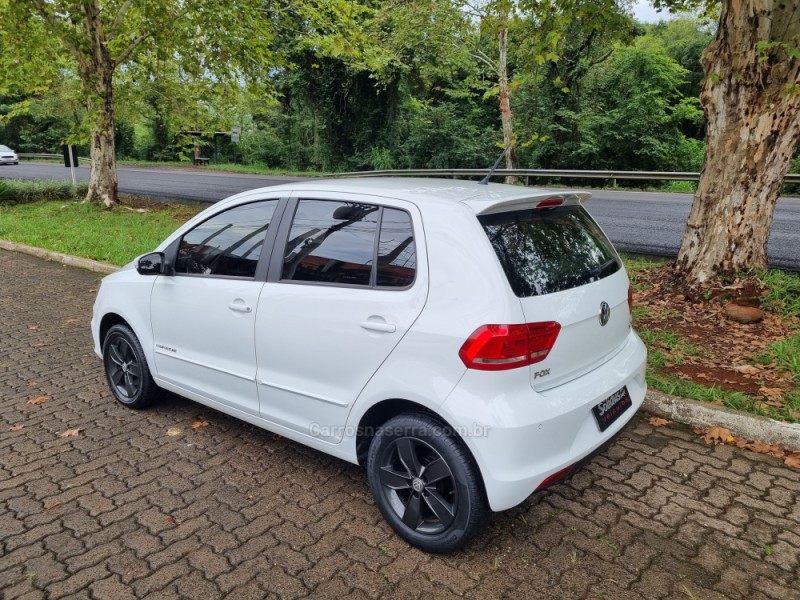 FOX 1.6 COMFORTLINE 8V FLEX 4P MANUAL - 2018 - DOIS IRMãOS